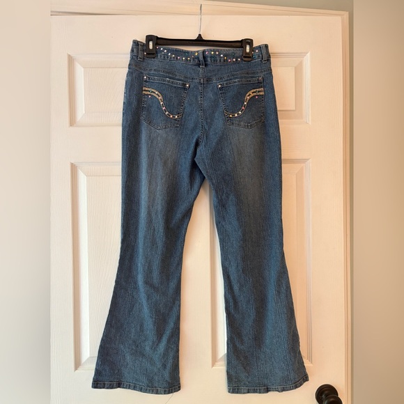 Y2K Arizona Jean Co Crown Rhinestone Flare Jeans | Size 16.5 Plus - Picture 4 of 5